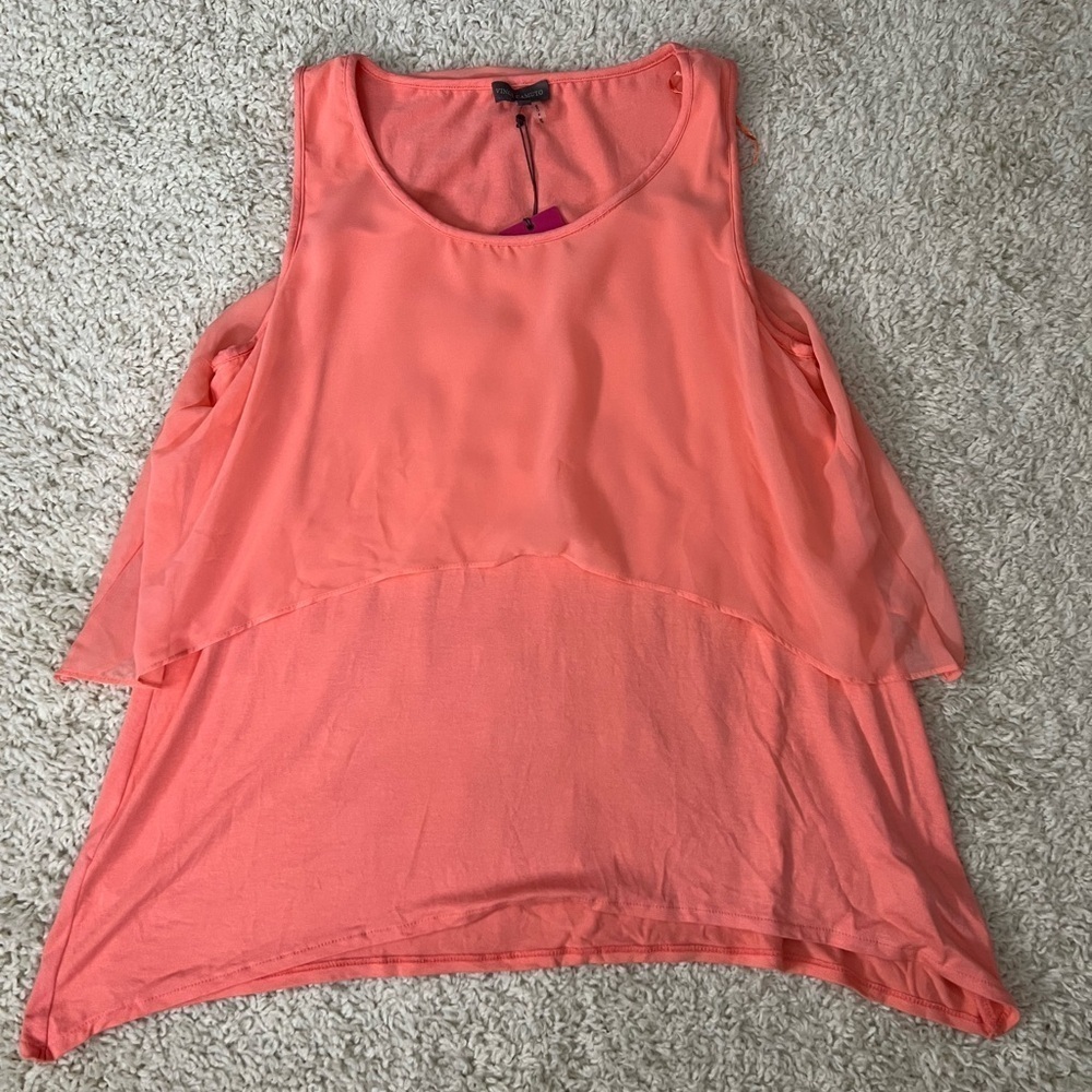 Women's Medium Vince Camuto Coral Sleeveless Top NWT